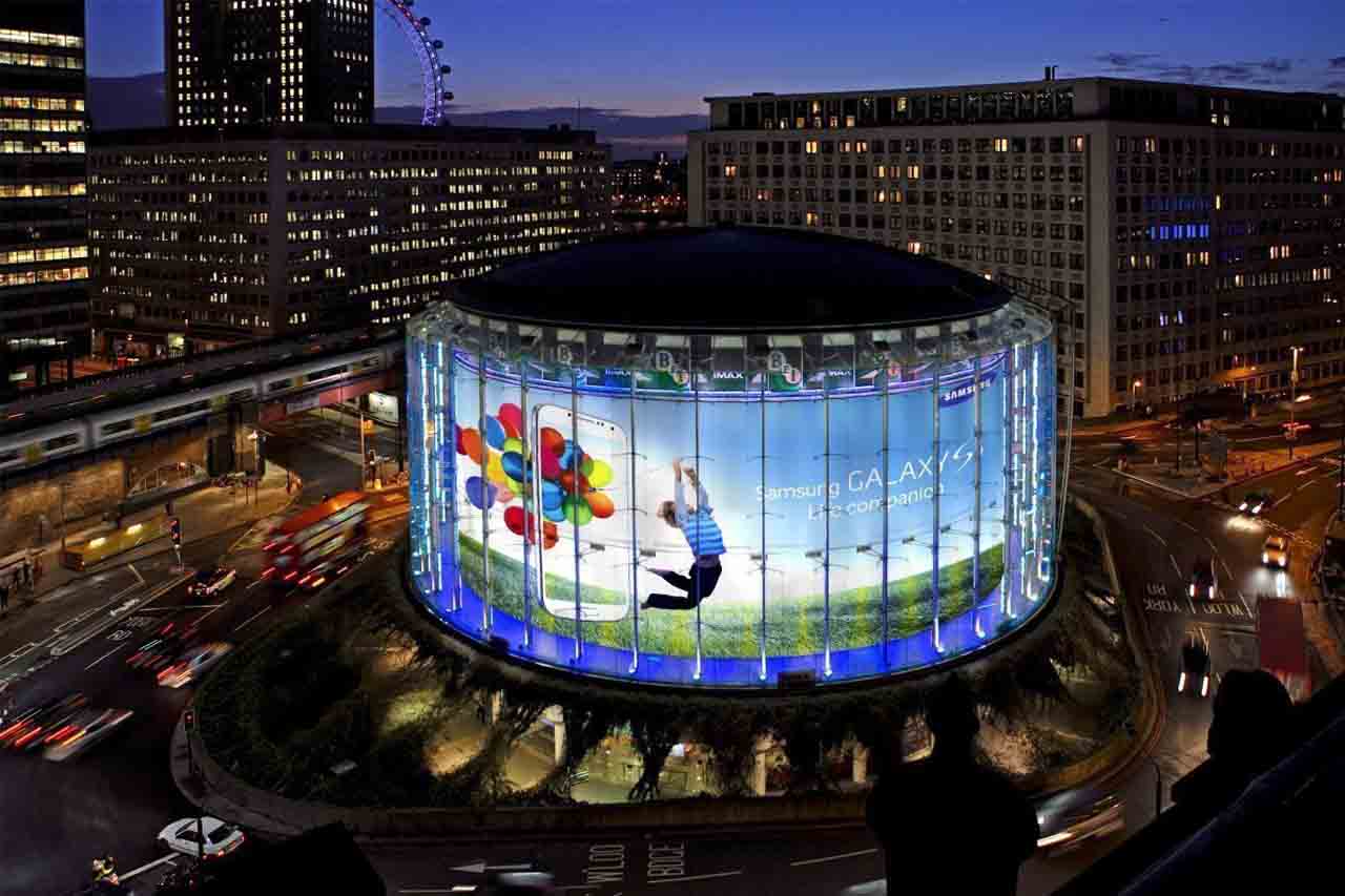 BFI IMAX cinema.jpg